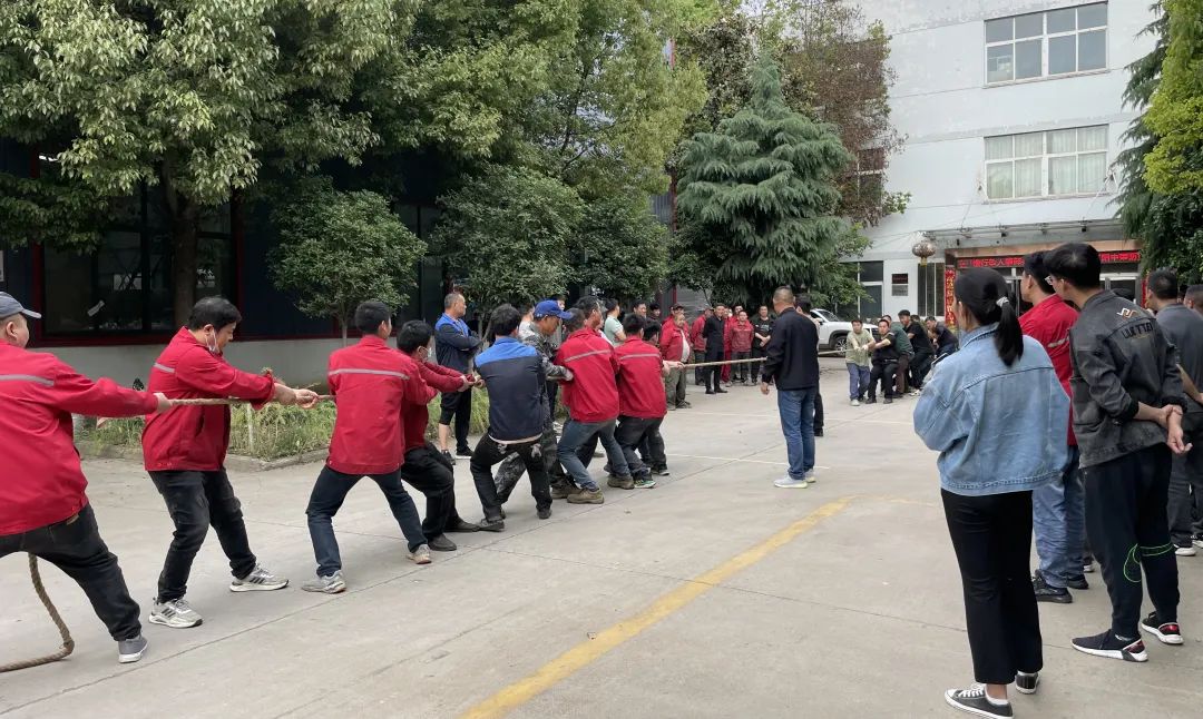 拔河.jpg 拔河.jpg